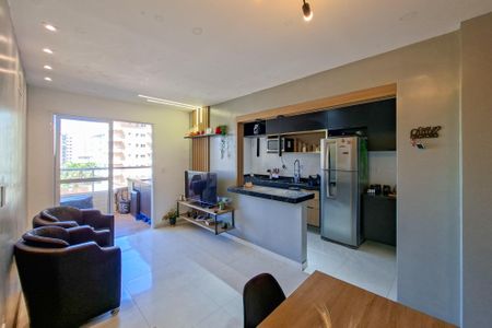 Sala de apartamento para alugar com 2 quartos, 62m² em Aviação, Praia Grande