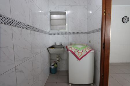 Casa à venda com 79m², 2 quartos e 2 vagasÁrea de Serviço