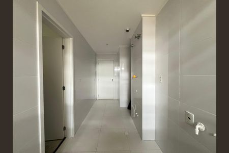 Apartamento à venda com 229m², 4 quartos e 4 vagas Apartamento à venda com 229m², 4 quartos e 4 vagasCorredor