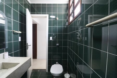 Casa para alugar com 800m², 4 quartos e 4 vagas Casa para alugar com 800m², 4 quartos e 4 vagasBanheiro Suíte 3