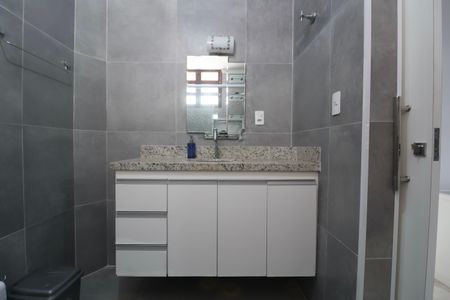 Casa para alugar com 800m², 4 quartos e 4 vagas Casa para alugar com 800m², 4 quartos e 4 vagasBanheiro Suíte 2
