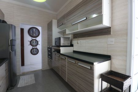 Casa para alugar com 800m², 4 quartos e 4 vagas Casa para alugar com 800m², 4 quartos e 4 vagasCozinha