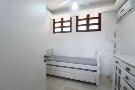 Casa para alugar com 800m², 4 quartos e 4 vagas Casa para alugar com 800m², 4 quartos e 4 vagasQuarto Suíte