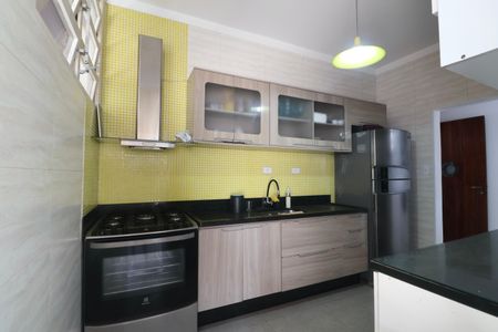 Casa para alugar com 800m², 4 quartos e 4 vagas Casa para alugar com 800m², 4 quartos e 4 vagasCozinha