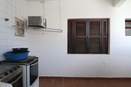Casa para alugar com 800m², 4 quartos e 4 vagas Casa para alugar com 800m², 4 quartos e 4 vagasÁrea de Serviço