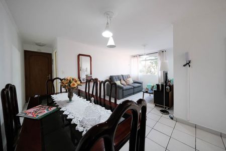 Sala de apartamento para alugar com 3 quartos, 90m² em Cangaiba, São Paulo