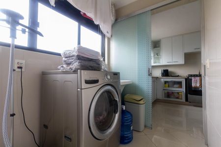 Apartamento à venda com 136m², 3 quartos e 3 vagasÁrea de Serviço