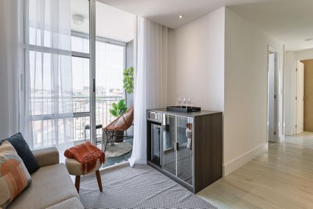Apartamento à venda com 70m², 3 quartos e 1 vaga Apartamento à venda com 70m², 3 quartos e 1 vagaSala