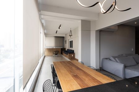 Apartamento à venda com 96m², 2 quartos e 2 vagasVaranda