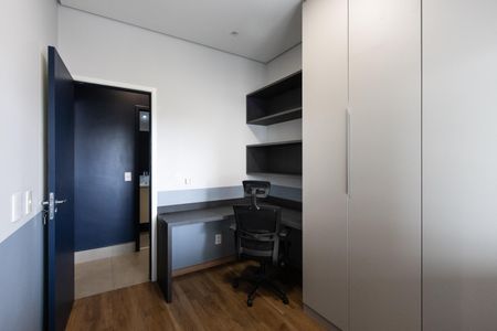 Apartamento à venda com 96m², 2 quartos e 2 vagasQuarto 