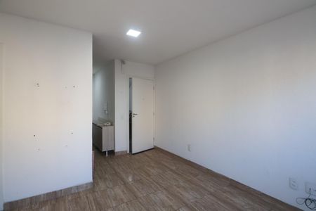 Sala de apartamento à venda com 2 quartos, 42m² em Rio Branco, Canoas