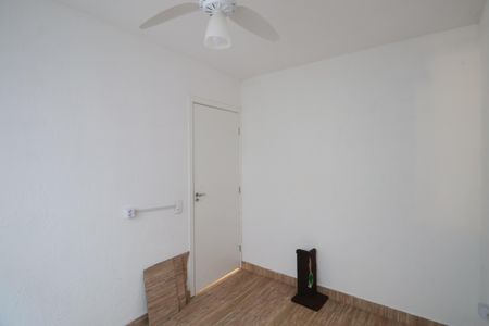 Quarto 2 de apartamento à venda com 2 quartos, 42m² em Rio Branco, Canoas
