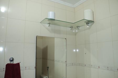 Casa de condomínio para alugar com 458m², 4 quartos e 4 vagasBanheiro da Suíte 4