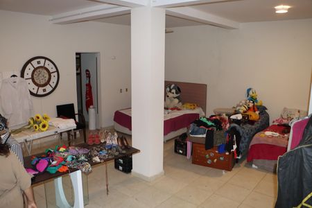 Casa de condomínio para alugar com 458m², 4 quartos e 4 vagasSuíte 4