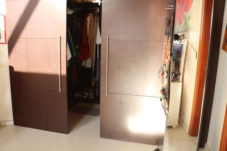 Casa de condomínio para alugar com 458m², 4 quartos e 4 vagasSuíte 2