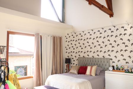 Casa de condomínio para alugar com 458m², 4 quartos e 4 vagasSuíte 1