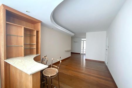 Sala de apartamento para alugar com 3 quartos, 180m² em Sion, Belo Horizonte