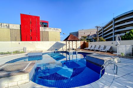 Apartamento à venda com 75m², 1 quarto e 2 vagasÁrea comum - Piscina