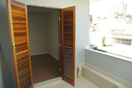 Casa à venda com 181m², 3 quartos e 2 vagasQuarto 1- varanda