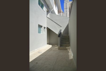 Casa à venda com 181m², 3 quartos e 2 vagasQuintal