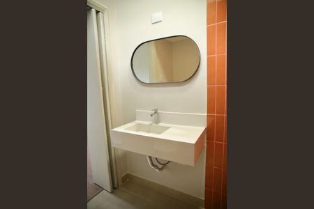 Casa à venda com 181m², 3 quartos e 2 vagasBanheiro da Suíte