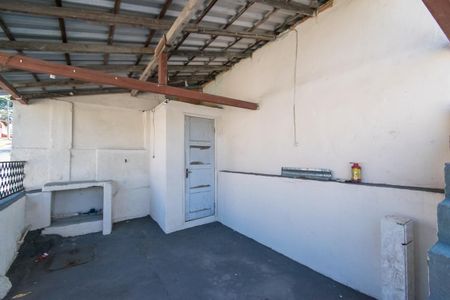 Casa para alugar com 300m², 3 quartos e sem vagaVaranda