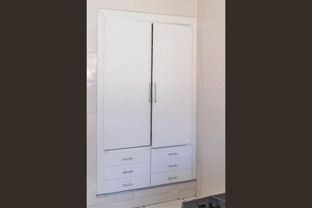 Casa para alugar com 300m², 3 quartos e sem vagaCozinha - Armários