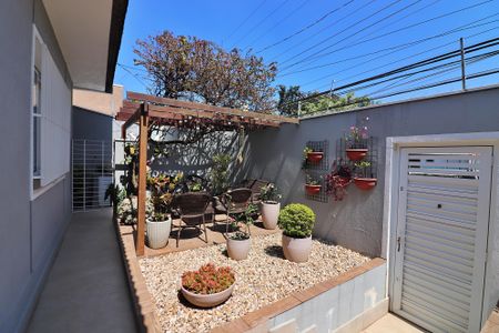 Casa à venda com 300m², 3 quartos e 4 vagasÁrea comum