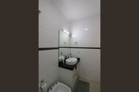 Casa à venda com 300m², 3 quartos e 4 vagasBanheiro Suíte