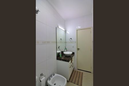 Casa à venda com 300m², 3 quartos e 4 vagasBanheiro Social