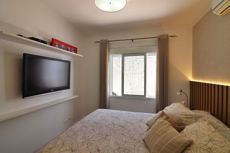 Casa à venda com 300m², 3 quartos e 4 vagasSuíte