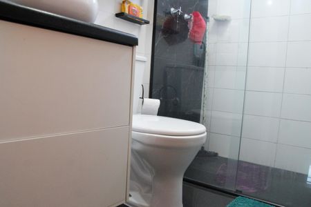 Apartamento à venda com 56m², 2 quartos e 1 vagaBanheiro Social