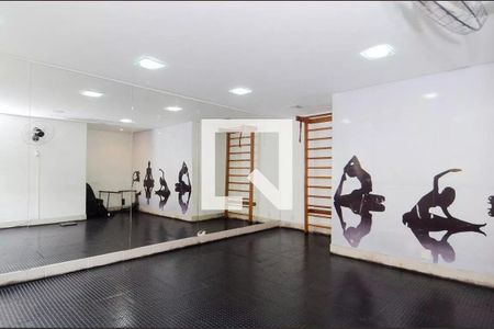 Apartamento à venda com 56m², 2 quartos e 1 vaga Apartamento à venda com 56m², 2 quartos e 1 vagaÁrea comum - Academia