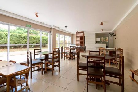 Apartamento à venda com 56m², 2 quartos e 1 vaga Apartamento à venda com 56m², 2 quartos e 1 vagaÁrea comum - Salão de festas