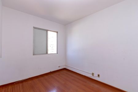 Apartamento à venda com 57m², 2 quartos e 1 vagaQuarto 2