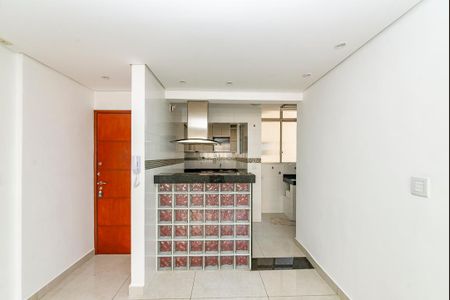 Apartamento para alugar com 100m², 3 quartos e 1 vaga Apartamento para alugar com 100m², 3 quartos e 1 vagaCozinha