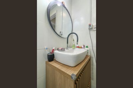 Casa à venda com 215m², 4 quartos e 3 vagasBanheiro