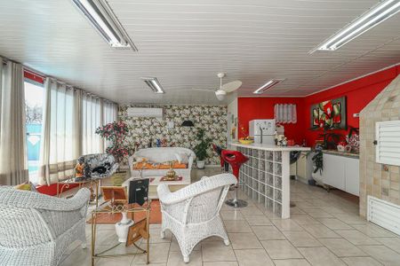 Casa à venda com 215m², 4 quartos e 3 vagasEspaço Gourmet
