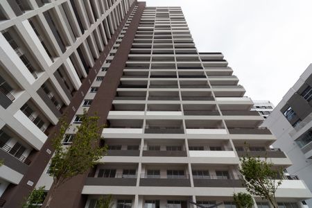 Apartamento à venda com 32m², 1 quarto e 1 vaga Apartamento à venda com 32m², 1 quarto e 1 vagaFachada