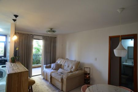 Apartamento para alugar com 70m², 2 quartos e 1 vagaSala