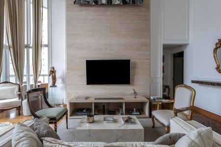Apartamento à venda com 2 quartos, 157m² em Vila Nova Conceição, São Paulo