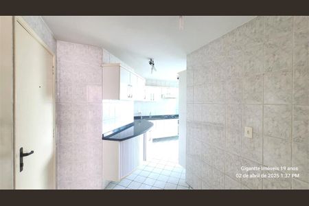 Apartamento à venda com 3 quartos, 86m² em Vila Gilda, Santo André