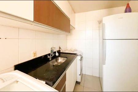 Apartamento à venda com 2 quartos, 51m² em João Pinheiro, Belo Horizonte