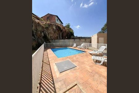 Apartamento à venda com 2 quartos, 51m² em João Pinheiro, Belo Horizonte