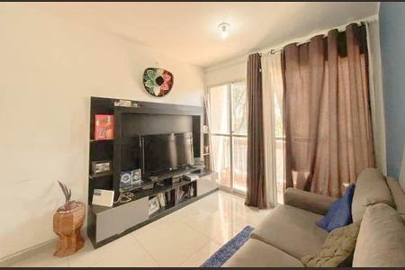 Apartamento à venda com 2 quartos, 51m² em João Pinheiro, Belo Horizonte