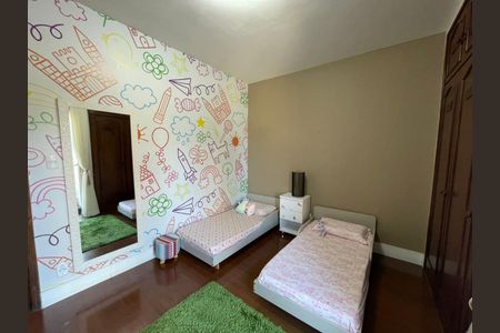 Apartamento à venda com 4 quartos, 140m² em Vila Paris, Belo Horizonte