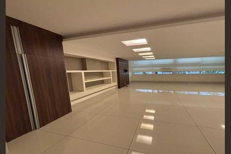 Apartamento à venda com 3 quartos, 143m² em Copacabana, Rio de Janeiro