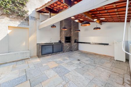 Apartamento à venda com 65m², 3 quartos e 1 vagaÁrea comum