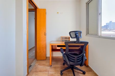 Apartamento à venda com 65m², 3 quartos e 1 vagaQuarto 2