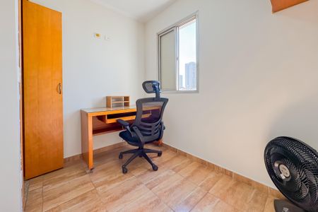 Apartamento à venda com 65m², 3 quartos e 1 vagaQuarto 2